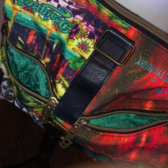 DESIGUAL Colorful Patchwork Crossbody Shoulderbag w Flower Applique DSG Pull Tab - Picture 12 of 16